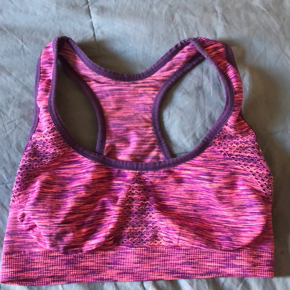 Sports bra